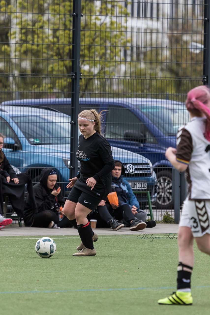 Bild 192 - B-Juniorinnen St.Pauli - C-Juniorinnen SV Steinhorst : Ergebnis: 1:2